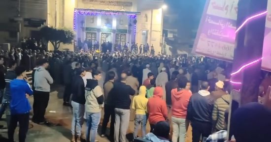تشييع جثمان شاب عثر عليه بجوار إحدى الترع فى طناح بالدقهلية