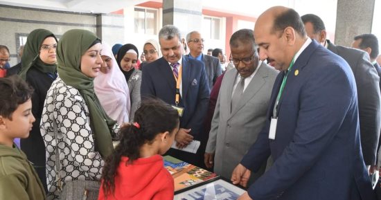 علوم الوادى الجديد تنظم المؤتمر البيئى الأول "البيئة والتنمية المستدامة اتحضر للأخضر "
