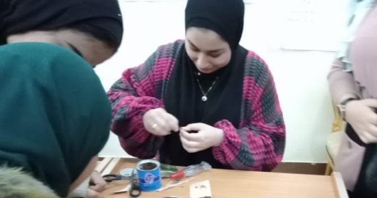 ورشة عمل عن أشغال الجلد الطبيعى للقومى للمرأة بكفر الشيخ.. صور