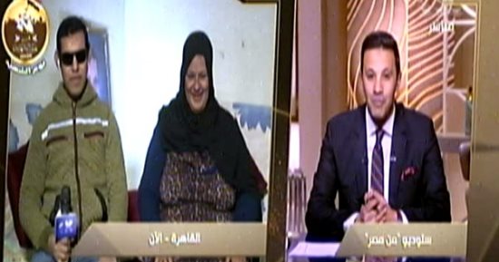 إحدى المكرمات باحتفالية يوم المرأة تروى تفاصيل حوارها مع قرينة الرئيس
