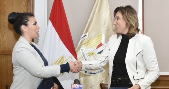 وزيرة الثقافة توقع اتفاقية تعاون مع تنسيقية شباب الأحزاب