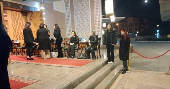 بدء عزاء شريفة فاضل بمسجد الشرطة فى الشيخ زايد.. صور