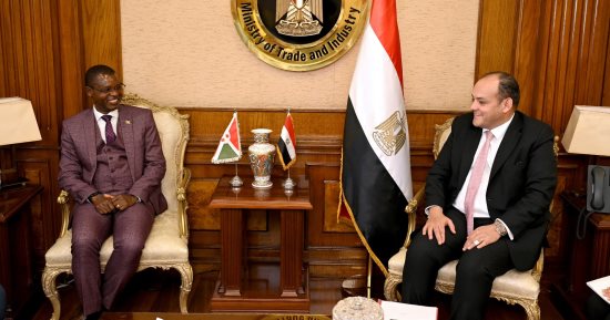وزير الصناعة: فرص كبيرة لتعزيز التعاون الاقتصادى المشترك مع بوروندى