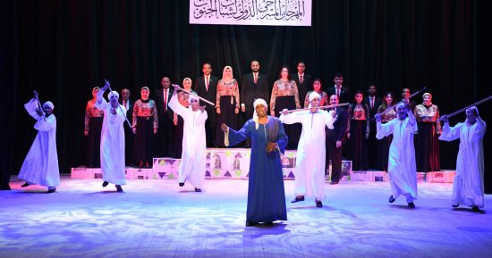 محافظ قنا يشهد انطلاق الدورة السابعة للمهرجان المسرحى الدولى لشباب الجنوب