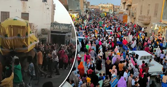 كسوة الكعبة المشرفة مرت من هنا.. القصير محطة مهمة قبل الوصول للحرم المكى.. حملتها جمال وطافت بها المدينة مع المزمار البلدى.. والأهالى يحتفلون بليلة النصف من شعبان بمسيرات يحضرها الآلاف.. صور 