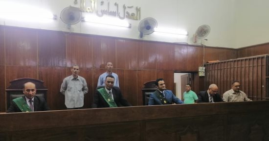 المشدد 5 سنوات لأمين مخزن مستلزمات طبيبة بتهمة الاختلاس فى سوهاج