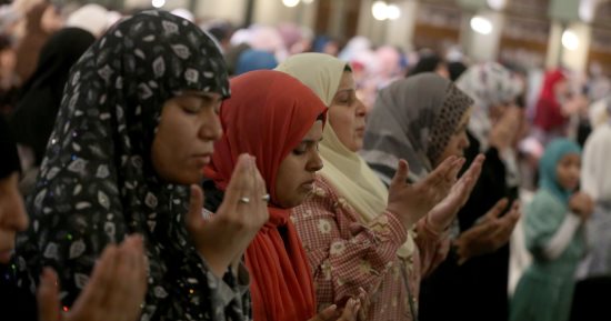 دعاء اليوم السابع من رمضان.. اللهم اهدنا فيه لصالح الأعمال واقض لنا الحوائج