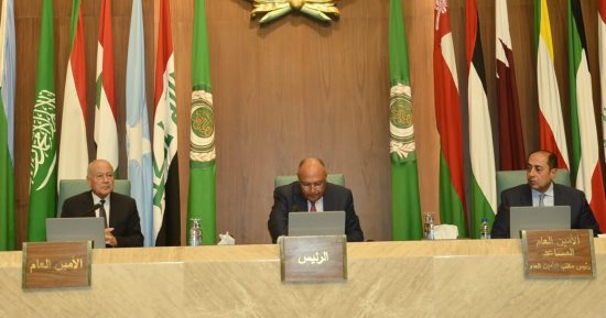 وزير الخارجية يؤكد حرص مصر على صياغة رؤى عربية مشتركة فى مختلف الملفات.. سامح شكرى يستعرض خطر الممارسات الإثيوبية الأحادية على أحواض الأنهار المشتركة.. ويؤكد: استمرار ممارسات أديس أبابا تشكل خطرًا جمًا علينا