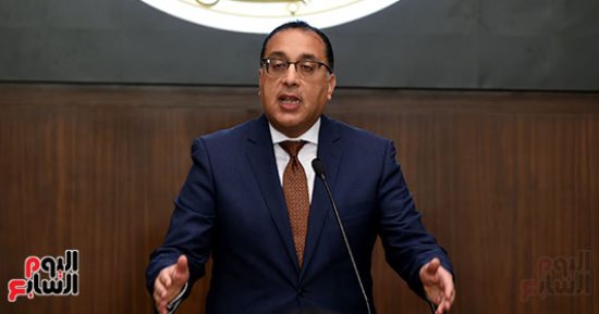 وزير المالية يستعرض الحساب الختامى المبدئى لموازنة العام المالى 2022/2023
