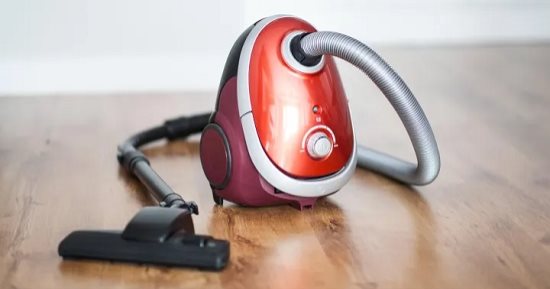 5 أشياء لا يجب تنظيفها بالمكنسة.. اعرفيها عشان تحافظى عليها
