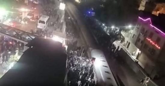 النيابة العامة تأمر بحبس سائق قطار قليوب وحجز موظفى المحطة.. فيديو