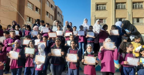 المدارس تكرم الطلبة الفائزين فى مسابقة القرآن الكريم .. صور 
