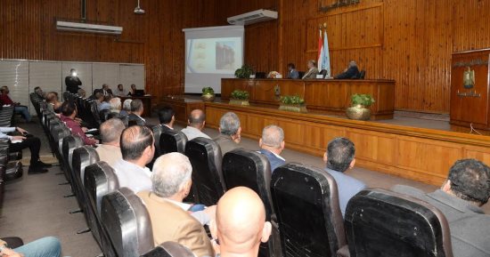 محافظ أسيوط يوجه بسرعة الانتهاء من كل المتغيرات المكانية