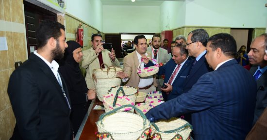 جامعة سوهاج تنظم ملتقى التوظيف العاشر بكلية الزراعة.. التفاصيل