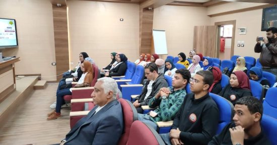 جامعة الوادى الجديد تنظم احتفالية بمناسبة يوم الشهيد والمحارب القديم