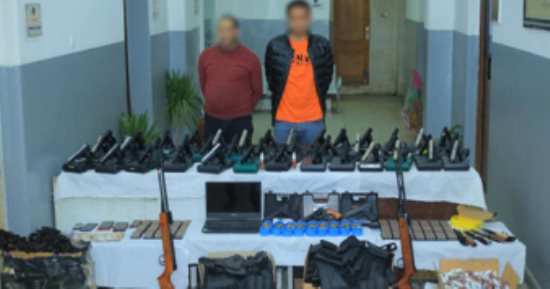 ضبط عاطلين بتهمة ترويج الأسلحة النارية في الشرقية