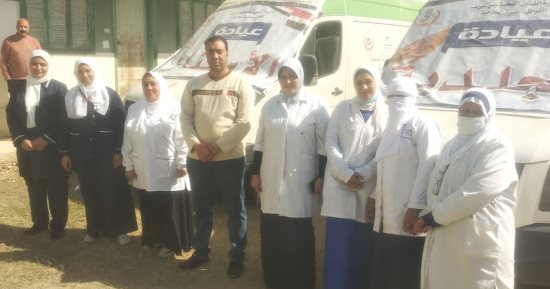 حياة كريمة ببنى سويف: الكشف وتوفير العلاج لـ1184 مواطنا بقرية لاجودة بمركز الفشن