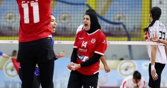 فوز الأهلى والزمالك فى ربع نهائى كأس سيدات الطائرة