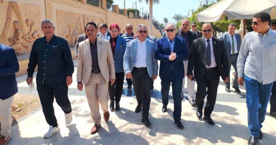 نواب يطالبون بمراعاة البعد الاجتماعى بأسعار تقنين الأوضاع.. وإشادة بمنظومة النظافة بالأقصر 