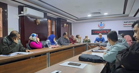 توزيع الأطباء وتجديد اللافتات..وكيل صحة القليوبية يناقش رفع كفاءة مكاتب الصحة