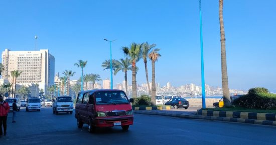 طقس الإسكندرية اليوم.. معتدل مع سطوع الشمس والصغرى تسجل 15 درجة "صور"