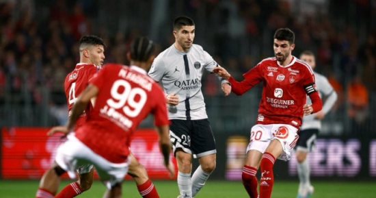 بريست يتعادل أمام باريس سان جيرمان في شوط مثير بالدوري الفرنسي.. فيديو