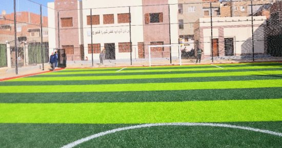 مشروعات ترى النور.. الانتهاء من أعمال تطوير مركز شباب كفر شبرا قلوج فى الغربية.. ملعب جديد ومبنى خدمى يضم العديد من الألعاب الفردية.. والأهالي: "حياة كريمة" اسم على مسمى.. ووفرت لدينا خدمات مثل المدينة