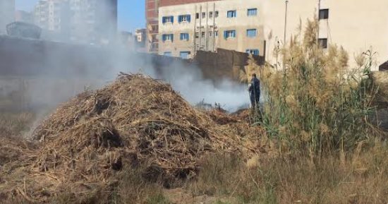 السيطرة على حريق فى "هيش" بجوار المخبز الآلى بالإسماعيلية دون خسائر بشرية