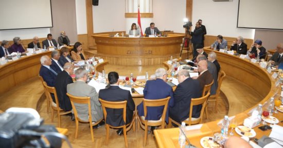 "الأعلى للثقافة" يناقش أهمية الترجمة والبحث العلمى فى العلوم الإنسانية 