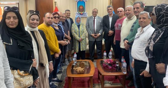 رئيس جامعة الأقصر يستقبل وفد جمعية زمالة الكيمياء المصرية لبحث التعاون.. صور