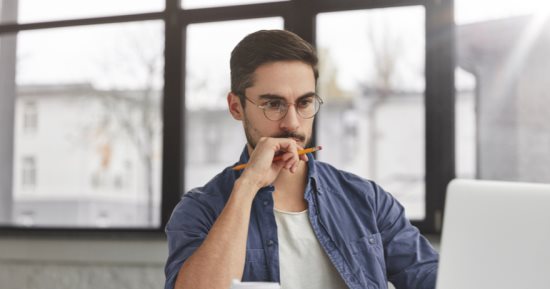 5 نصائح تجعلك أكثر تركيزًا وانتباهًا فى العمل