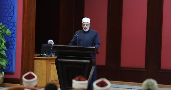وكيل الأزهر يحذر من سلبيات وسائل التواصل: لها آثار مدمرة على المجتمع والدين