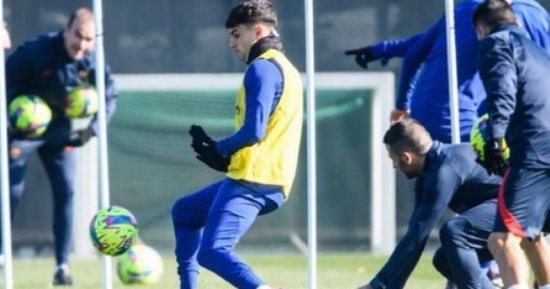 بيدرى يعود لتدريبات برشلونة الجماعية قبل مواجهة ريال مدريد فى الكلاسيكو