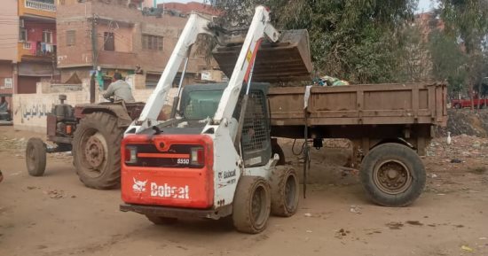 رفع 180 طن قمامة فى حملات نظافة بمركز المحلة.. صور