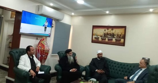 وكيل تعليم الإسماعيلية يستقبل وفد بيت العائلة لتقديم التهنئة بحلول شهر رمضان 