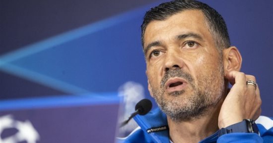 صنع مجده فى بورتو.. 11 بطولة فى مسيرة كونسيساو قبل تدريب ميلان