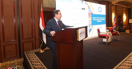 وزير البترول: نستهدف الوصول بالطاقة الجديدة لنسبة 42% من القطاع بمصر فى 2030