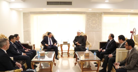 أمين «البحوث الإسلامية» يستقبل وفد أوزبكستان ويؤكدان عمق العلاقات التاريخية 