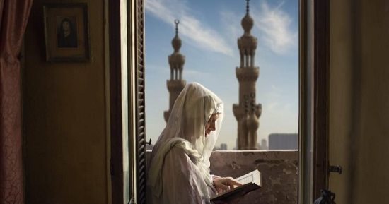"حكاية أمي" لقطات وثقت الحب والانتماء والسكينة من قلب مصر القديمة
