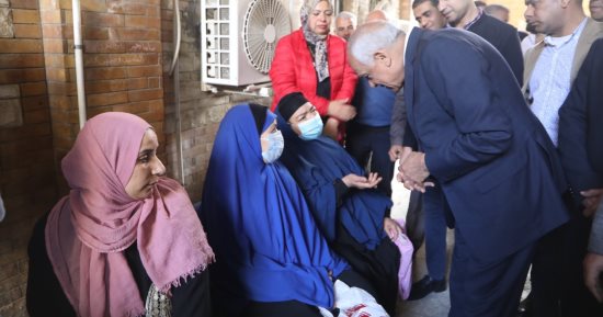 محافظ الجيزة يتفقد مستوى الخدمات بمستشفى أم المصريين.. صور
