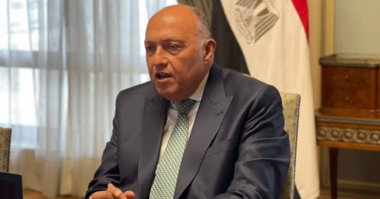مشاورات مصرية – سودانية حول تطورات الأوضاع فى الخرطوم .. وزير الخارجية يجرى اتصالين هاتفيين مع "البرهان" و "حميدتى" ويدعوهما للالتزام بالهدنة.. "شكرى" يؤكد ضرورة توفير البيئة الملائمة لحل الخلافات بالحوار