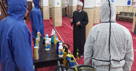 "مرحب شهر الصوم" أوقاف القليوبية ترفع شعار "خدمة بيوت الله شرف".. انطلاق حملة نظافة مكبرة بـ7500 مسجد وزاوية.. خريطة كبرى لملتقى الفكر الرمضانى للواعظات.. وملتقى للفكر الإسلامى لتلقى الأسئلة والفتاوى.. صور