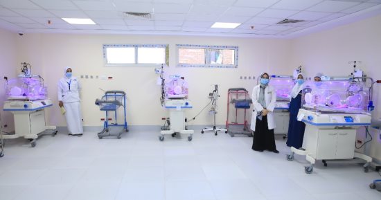 إنجازات بقطاع الصحة فى سوهاج.. التشغيل التجريبى لمستشفى جهينة يلحق بمستشفى طهطا المركزى.. تكلفته 230 مليون جنيه.. يضم 97 سريرا و5 غرف عمليات و41 حضانه و38 ماكينة غسيل كلوى و5 معامل وبنك للدم.. صور