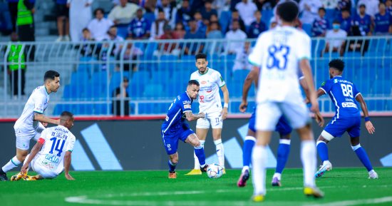 الهلال يتعادل مع الفتح 1-1 فى الشوط الأول بكأس خادم الحرمين.. فيديو