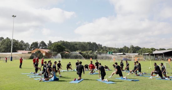 بيرسى تاو وكهربا وأفشة فى تشكيل الأهلى لمباراة القطن بدورى الأبطال