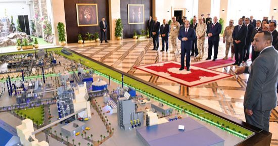 الرئيس السيسى يفتتح مجمع مصانع الأسمدة الأزوتية بالعين السخنة