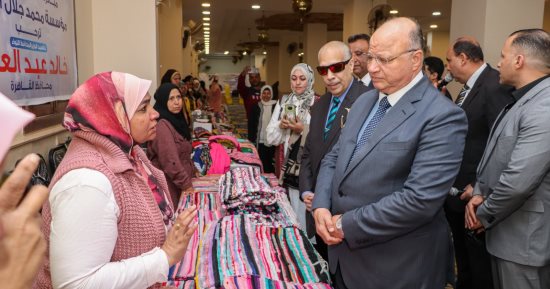محافظ القاهرة يشهد توزيع 3 آلاف شنطة مواد غذائية بالمرج