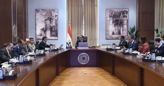 وزير السياحة: التنسيق مع وزير العدل لإصدار تشريع يضمن حماية السائح