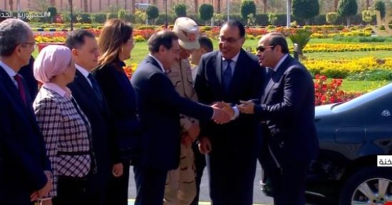 الرئيس السيسى يصل مقر افتتاح مجمع الأسمدة الأزوتية بالعين السخنة