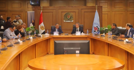 جامعة السويس والبحث العلمى ينظمان حفلًا لتخرج الدفعة الأولى من الشركات الناشئة